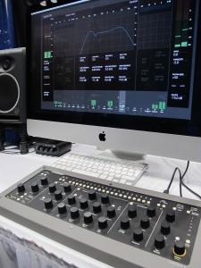 Softube Console One