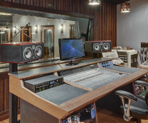 Recording Studio Sweet Spot – Catch This Music, Nashville
