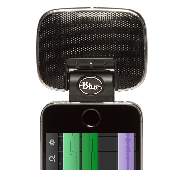 Audio on The Go: 4 of the Best Last-Minute Stocking Stuffers for 2015