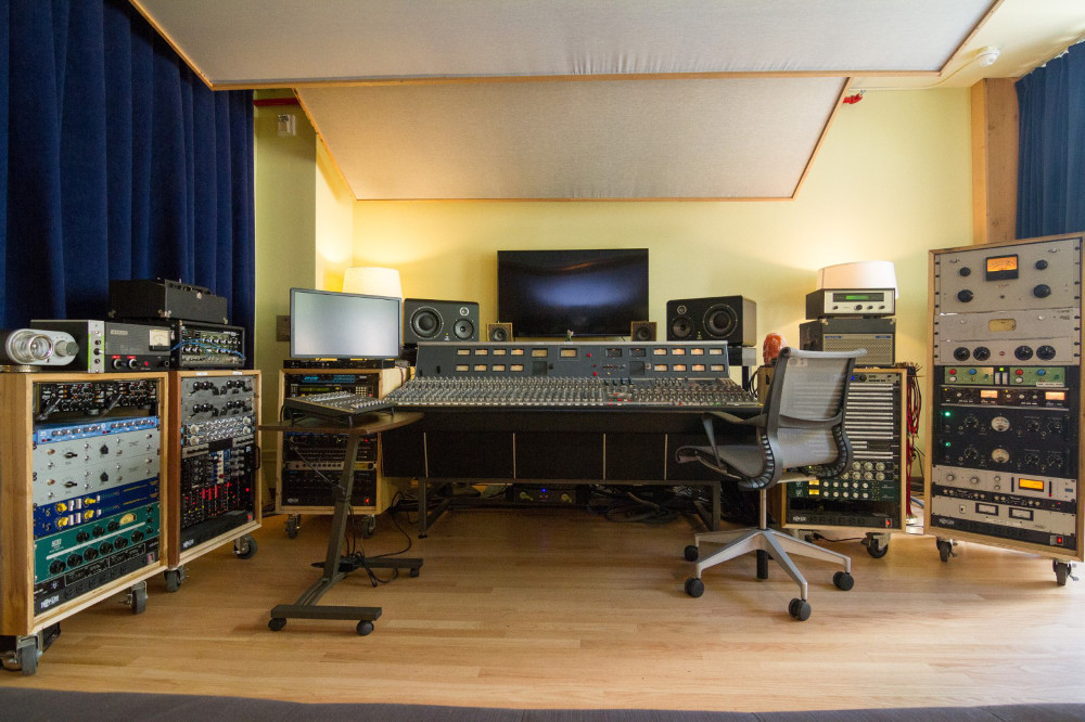 Upstairs at the 8: 1978 Neve 5316 w/ 30 channels of 33114 preamp/EQ.