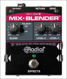 Control the mix between two signals from the pedal board with Mix Blender.