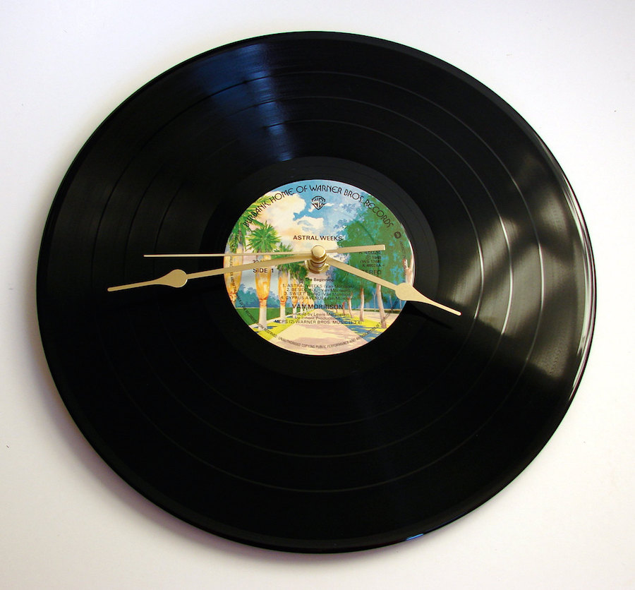 Vintage record clock by Etsy user "clockstockandbarrell"