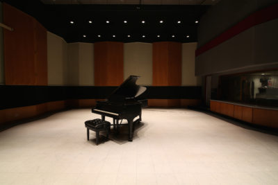 Steinway B Piano in Capitol's Studio B. Photo credit: Carl Afable/Capitol Group
